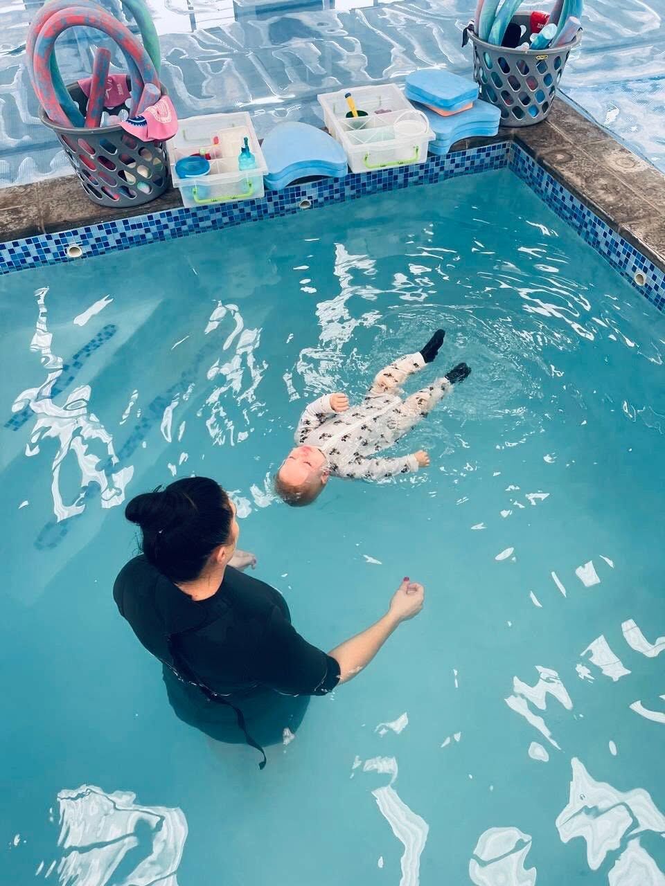 Alberton — Rietvlei Zoo Farm, Liefde en Vrede — indoor swimming pool and swimming lesson photo 1