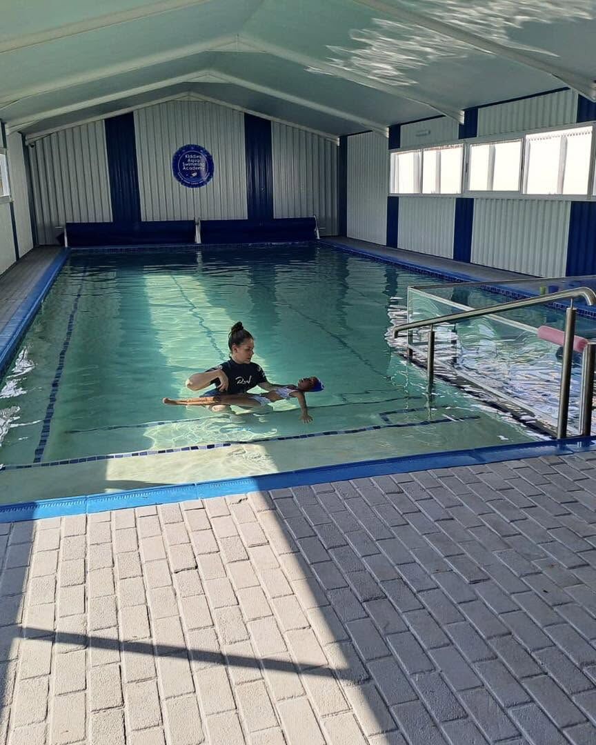 Benoni — Farrarmere, Farrarmere — indoor swimming pool and swimming lesson photo 5